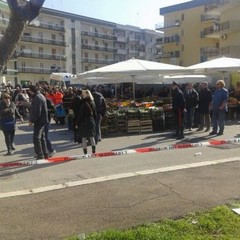 Sparatoria mercato settimanale del 13 marzo 2014