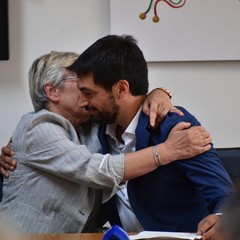 Presentata la nuova Giunta comunale: il sindaco Manuel Minervini punta su una squadra rinnovata