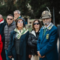 4 novembre, la commemorazione al Monumento ai Caduti