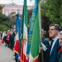 4 novembre, la commemorazione al Monumento ai Caduti