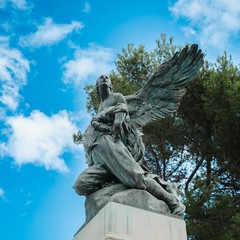 4 novembre, la commemorazione al Monumento ai Caduti