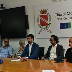 Presentata la nuova Giunta comunale: il sindaco Manuel Minervini punta su una squadra rinnovata