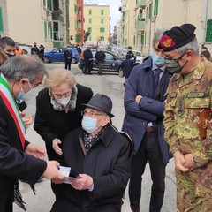 Il comandante de Gennaro compie anni