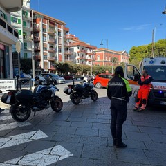 Tenta rapina in banca a Molfetta, fugge a mani vuote: preso all'uscita