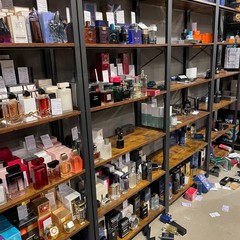 Boutique Corso Umberto nel mirino dei ladri, colpo da 50mila euro