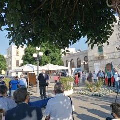 Inaugurazione stele di Giuseppe Saverio Poli