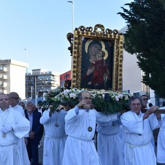 Molfetta rinnova la devozione alla Medonne du Tremelizze