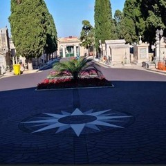 Nuova pavimentazione del cimitero
