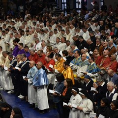 Il Palazzetto di Andria si fa Cattedrale per l'abbraccio al nuovo Vescovo Basile