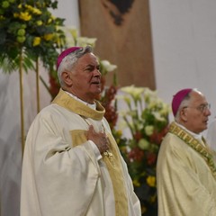 Il Palazzetto di Andria si fa Cattedrale per l'abbraccio al nuovo Vescovo Basile