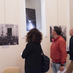 La mostra fotografica per il decennale dello storico viaggio della "Pietà" a San Pietro