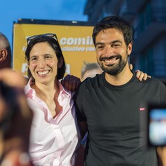 Elly Schlein a Molfetta con Manuel Minervini
