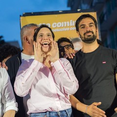 Elly Schlein a Molfetta con Manuel Minervini