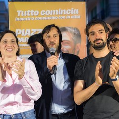 Elly Schlein a Molfetta con Manuel Minervini