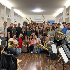 Banda Santa Cecilia di Molfetta torna a suonare con Caparezza