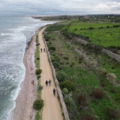 “Dalla terra al mare”