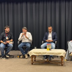 Sigfrido Ranucci a Molfetta per presentare “Il ritorno dalla casta”