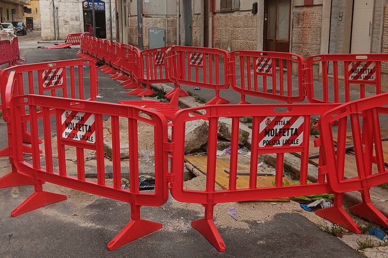 Lavori in via Tommaso Grossi