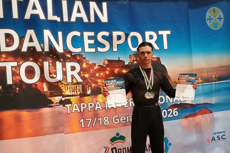Cosimo Germinario brilla a Rende: due podi nella tappa interregionale dell’Italian Dancesport Tour