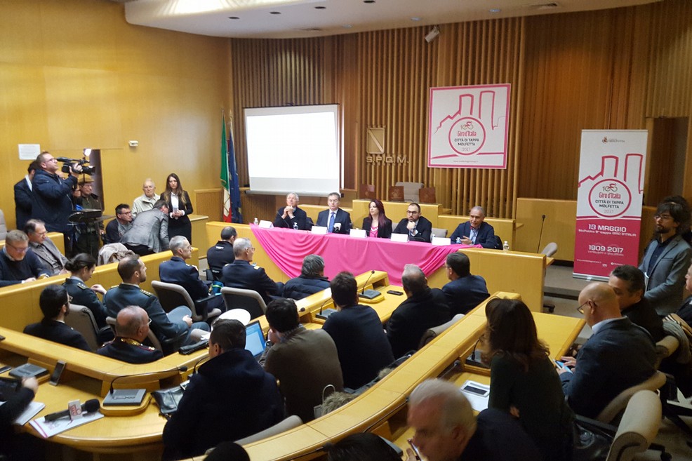 Conferenza Giro d'Italia. <span>Foto Vincenzo Bisceglie</span>