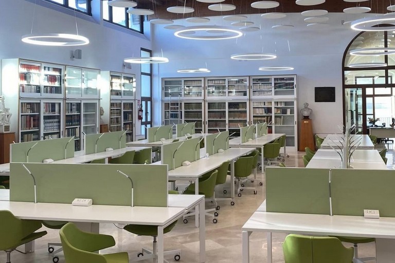 Biblioteca comunale, il Comune di Molfetta: «A breve un bando per i servizi»