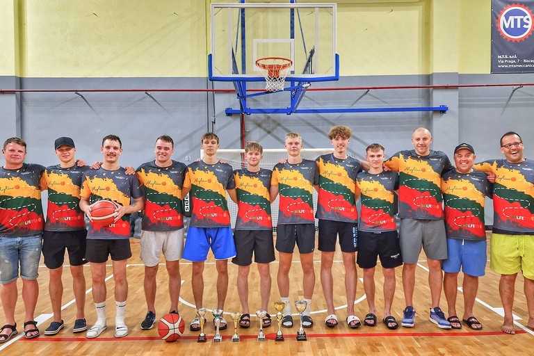 Basket