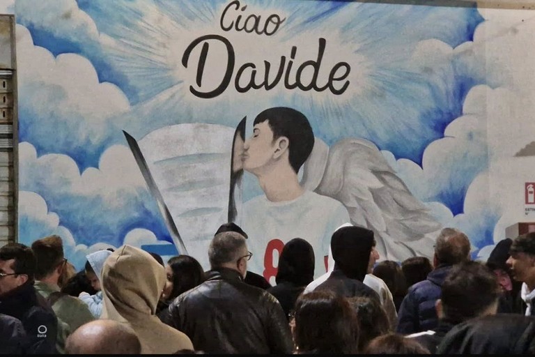 Murales per Davide Farinola