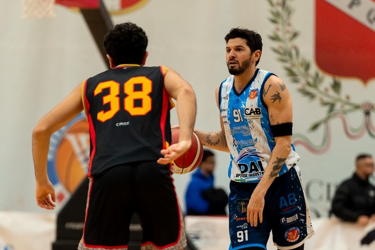 Oggi la Virtus Basket Molfetta sfida la Dinamo Brindisi