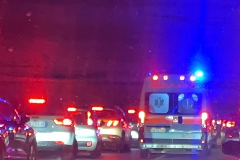 Incidente sulla SS16 all'altezza della zona industriale di Molfetta
