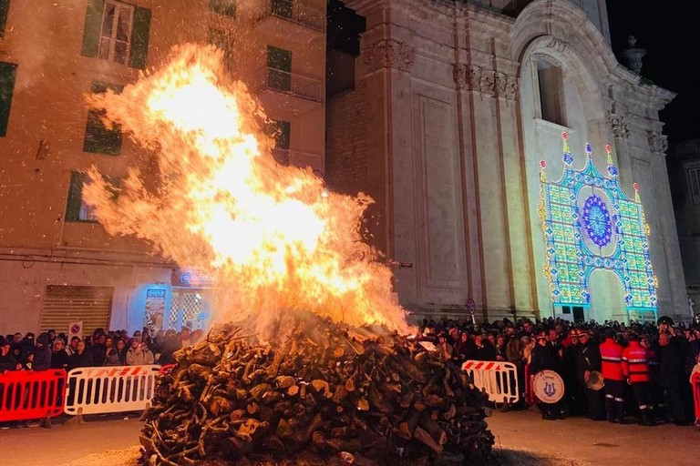 Falò di San Corrado