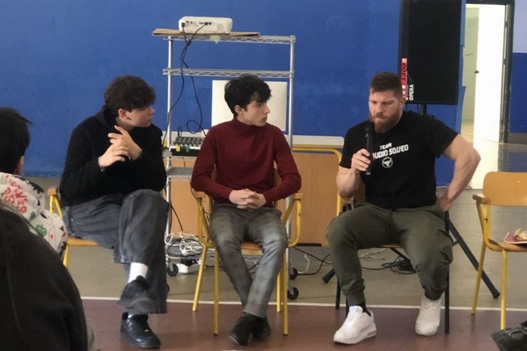 Claudio Squeo incontra gli studenti