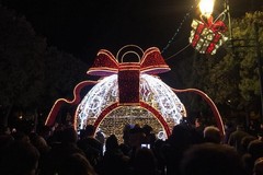 Natale a Trani, tra oggi e domani l'accensione delle luminarie