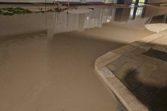 Via Saverio Nisio, problema allagamenti sempre più grave: l'acqua arriva nei garage