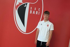 Il Bari pensa al futuro e blinda il suo gioiellino: Simone Paparella rinnova fino al 2028