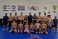 I team Francesco Palomba al trofeo Internazionale di beach wrestling a Margherita di Savoia