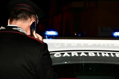 Esplosi colpi di pistola in strada, Carabinieri sul posto. Trovati due bossoli