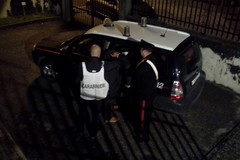 Tenta di introdursi nella Sim Sam Cars, preso. È il fratello del proprietario