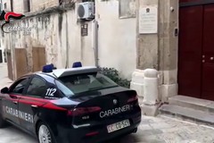 Da Molfetta a Monopoli per spacciare: arrestato e rimesso in libertà