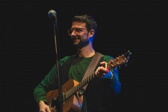 Il cantautore Mizio Vilardi premiato al Campidoglio con le sue canzoni in dialetto molfettese