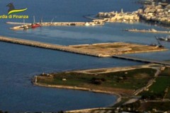 Illeciti sul porto commerciale di Molfetta: un arresto e due misure interdittive