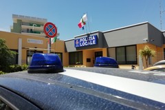 Simulano un investimento per truffare l'assicurazione: in due nei guai