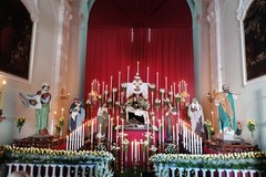 Santo Stefano e il Purgatorio aperti: ecco le immagini dei "sepolcri" di Molfetta