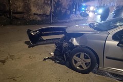 Scontro auto-moto al sottopasso di via Terlizzi, 16enne muore in ospedale