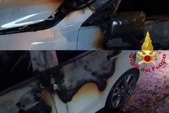 Auto in fiamme in viale Papa Giovanni Paolo II, danni ad alcuni alberi