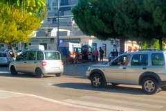 Scontro tra auto e moto su via Achille Salvucci: nessun ferito