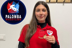 Lotta libera, l'atleta Valeria Simone del Team Francesco Palomba premiata dal CUS Bari