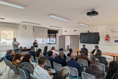 L'amministrazione incontra i commercianti di corso Umberto: «La sicurezza è una priorità»