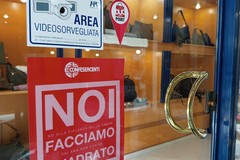 Verso la Giornata contro la violenza sulle donne, Confesercenti lancia la campagna Red Frame