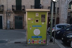 Una macchina "mangia-plastica" a Molfetta per un ambiente più sano