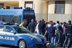 Sgomberi contro occupazioni abusive a Molfetta: operazione congiunta di Carabinieri e Polizia